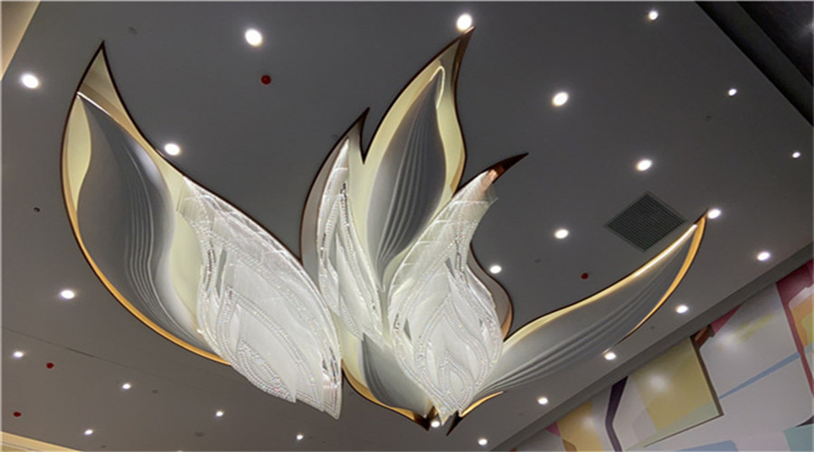廣墾天河商業(yè)中心GRG仿葉子造型