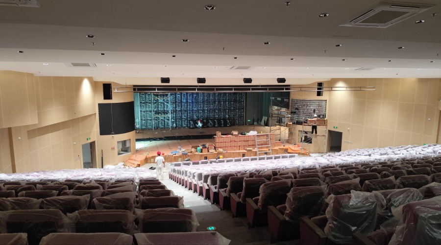 廣州黃埔會元中學GRG報告廳造型