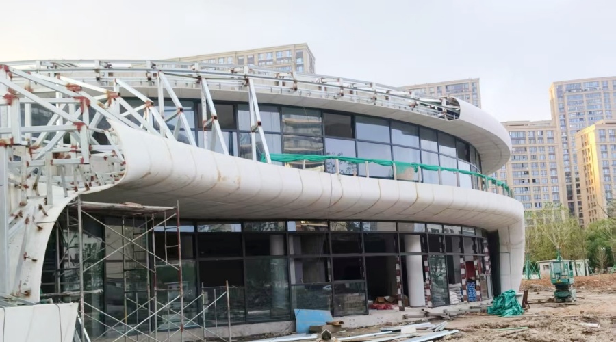 UHPC構(gòu)件安裝現(xiàn)場(chǎng)